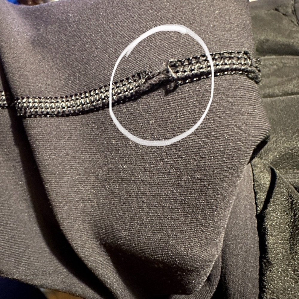 Lululemon Athletica Down & Around Crew Women’s Size 4 - Picture 16 of 16